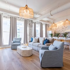 Hollyhock Suite 302: 4 Bed/2 Bath