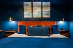 Hollyhock Suite 410: 2 beds/1 bath
