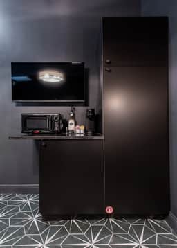 The Midnight Monochrome Suite - Image 3