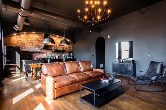 The Obsidian Residence - Image 1