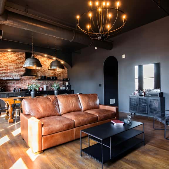 The Obsidian Residence - Image 1
