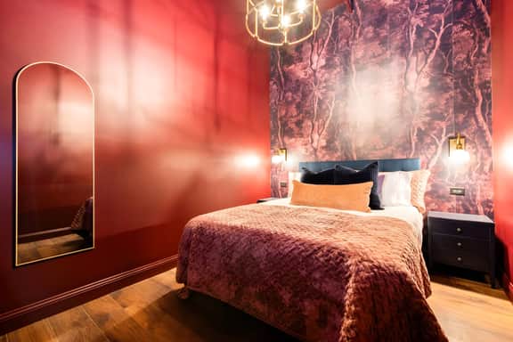 Hollyhock Suite 408: 2 beds/1 bath