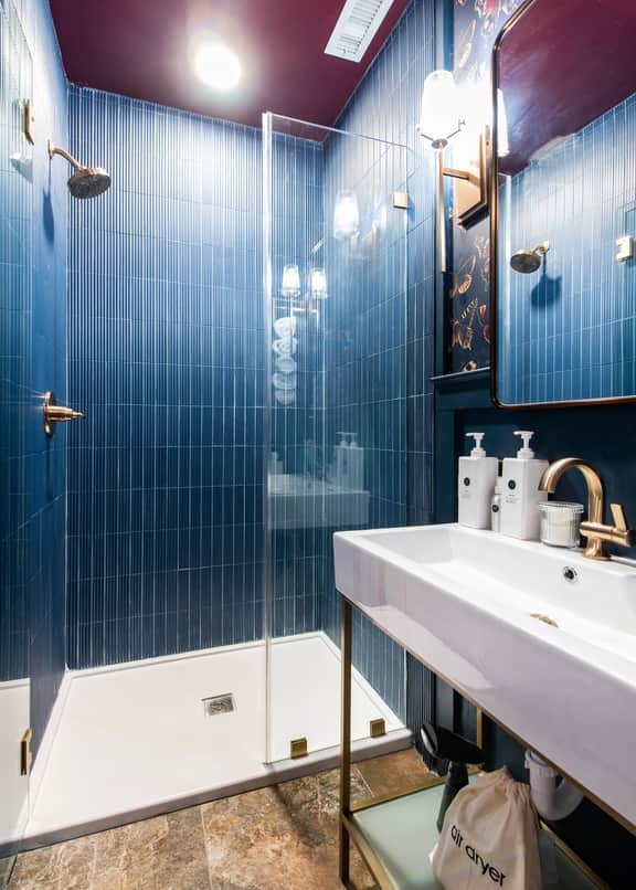 Hollyhock Suite 508: 2 beds/1 bath - Image 4