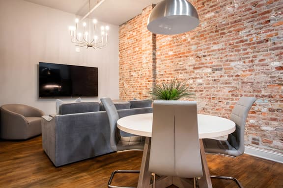 Hollyhock Suite 503: 2 bed/1 bath