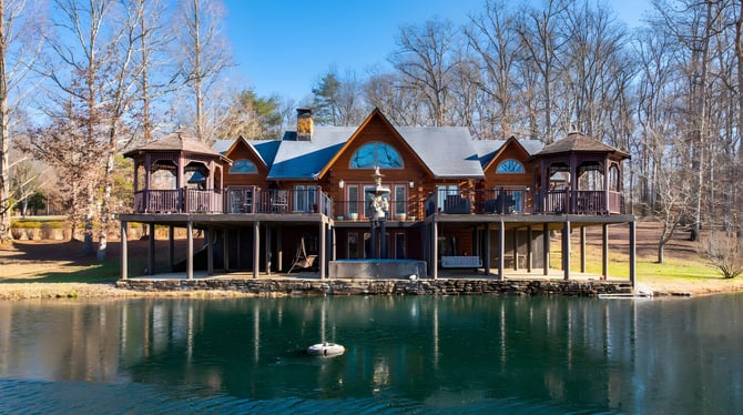 Lakeside Cabin